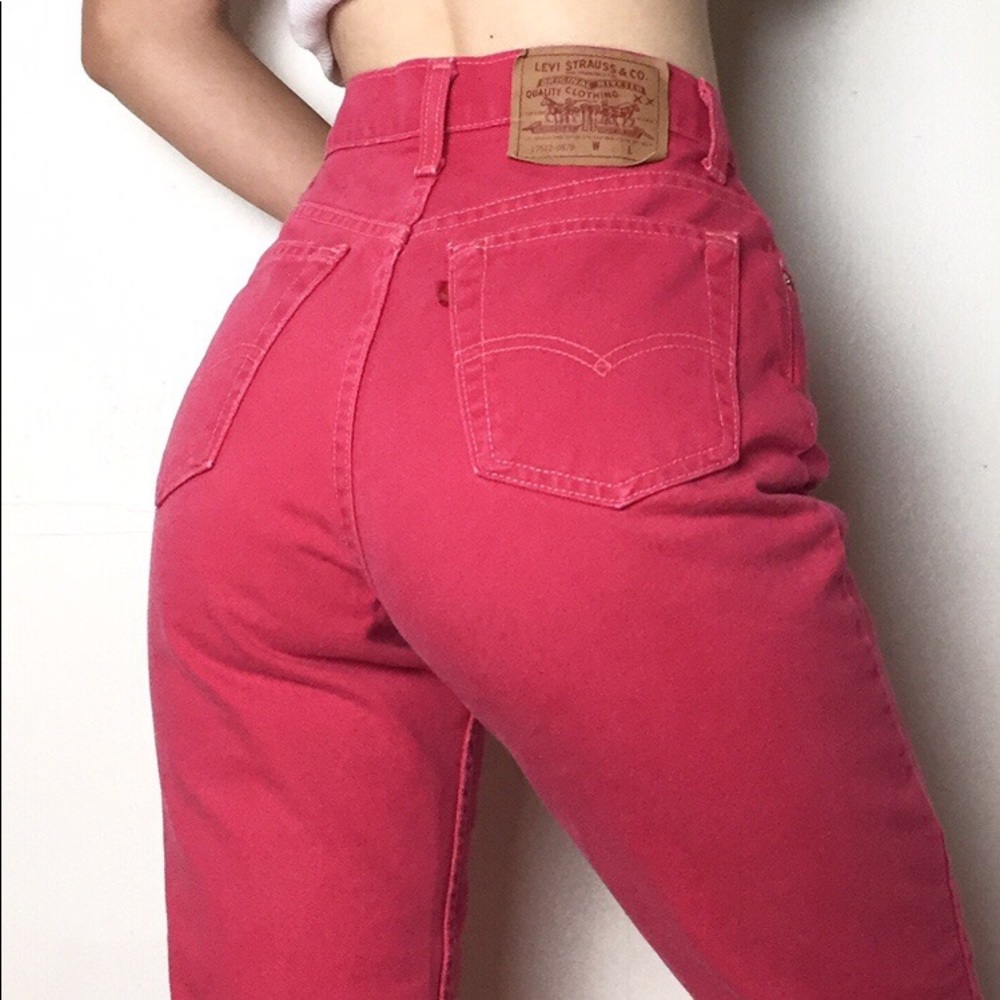 VTG 512 Levi’s high waisted mom jeans size 27/28